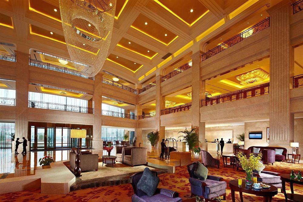 Jurong Yukun New Century Hotel Jiangsu Buitenkant foto
